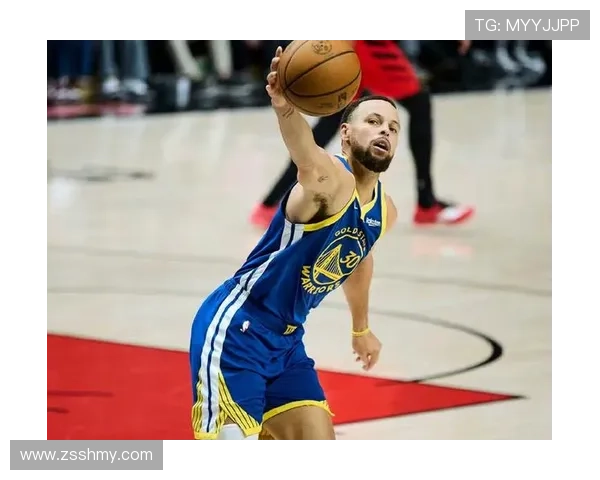 库里时隔27场复出砍29分 兄弟同场迎里程悲